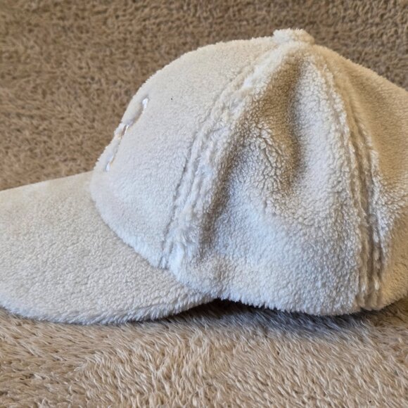 H&M Sherpa Fleece Baseball Cap XS/S 52–54cm - Picture 2 of 5